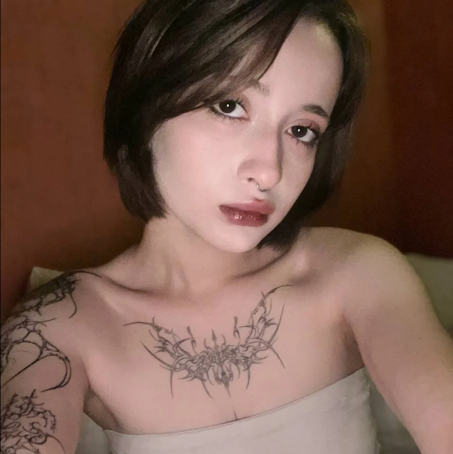 2witches profile