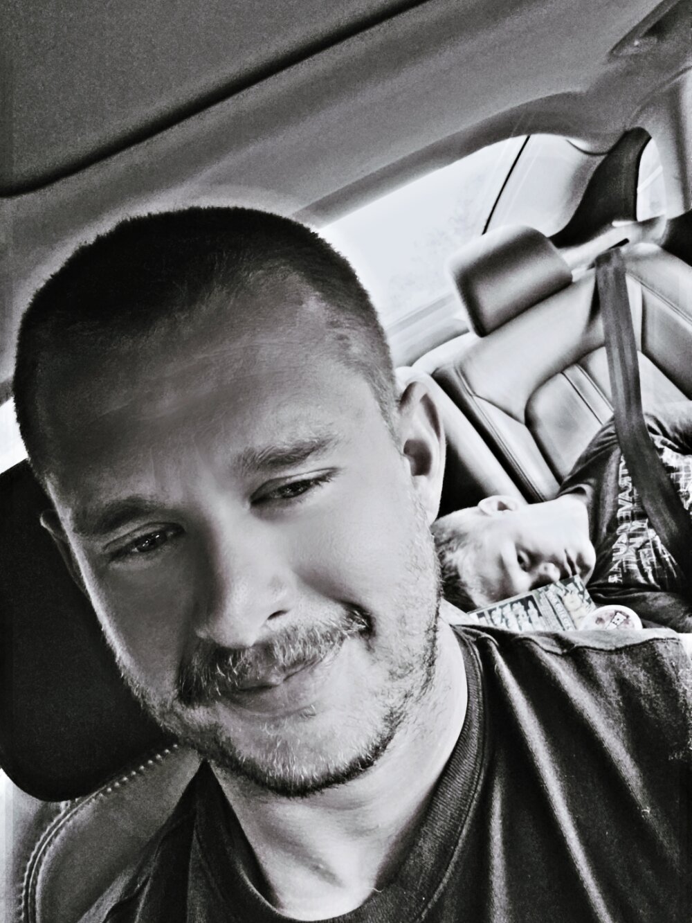 burg2007's Offline XXX Chat