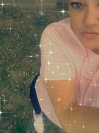 itsyababe's webcam live show