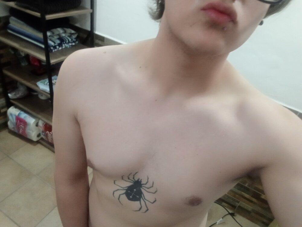 johanmajin3232 profile