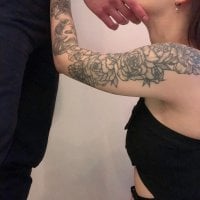 room_of_seducti0n's Offline Chat Room