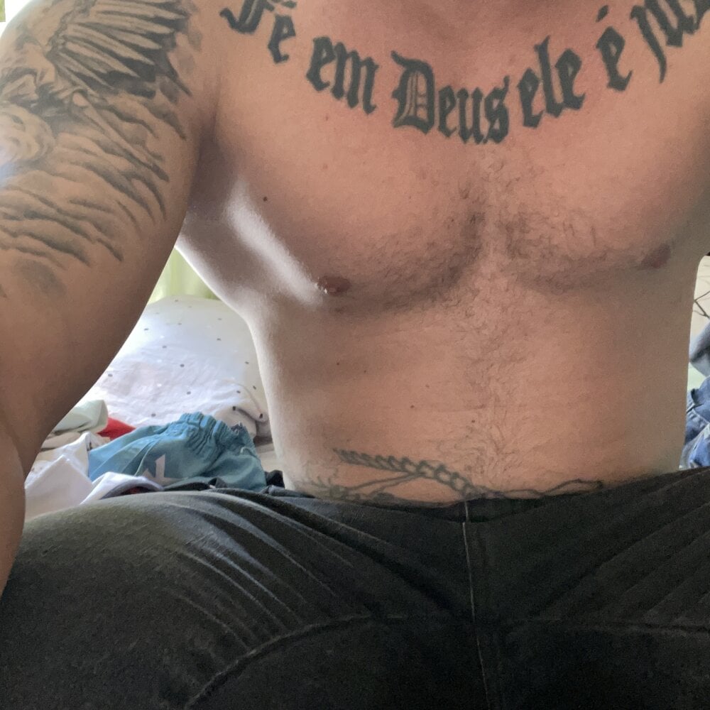 pikadocee from stripchat