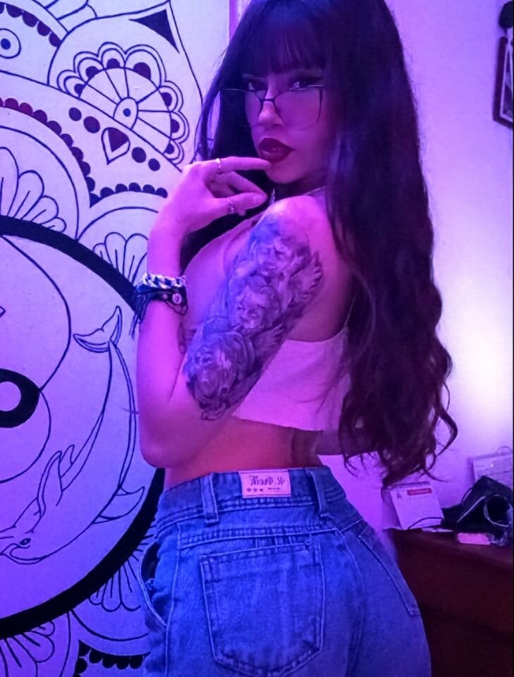 Baby_skarlet_ Offline XXX Chat