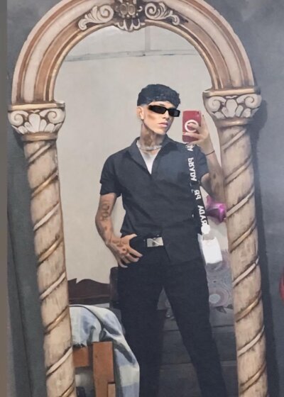 William_better Male Spanishspeaking Free Cam Adult