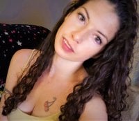 wildcherryXXX's Offline Chat Room