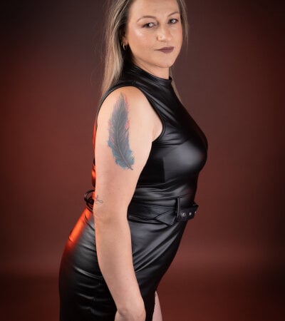 Charlot_milf