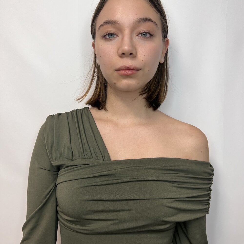MayFleek profile