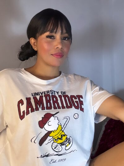 Valentina_hill private show