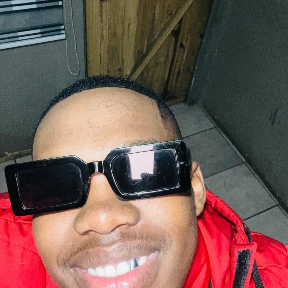 ntsikizo from stripchat