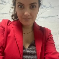 BrownEyessssss' Offline Chat Room