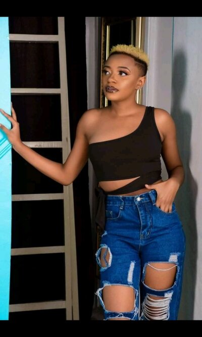 sweetebony34 from stripchat