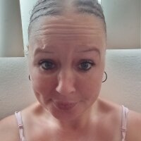 sweetkitty38's Offline XXX Chat