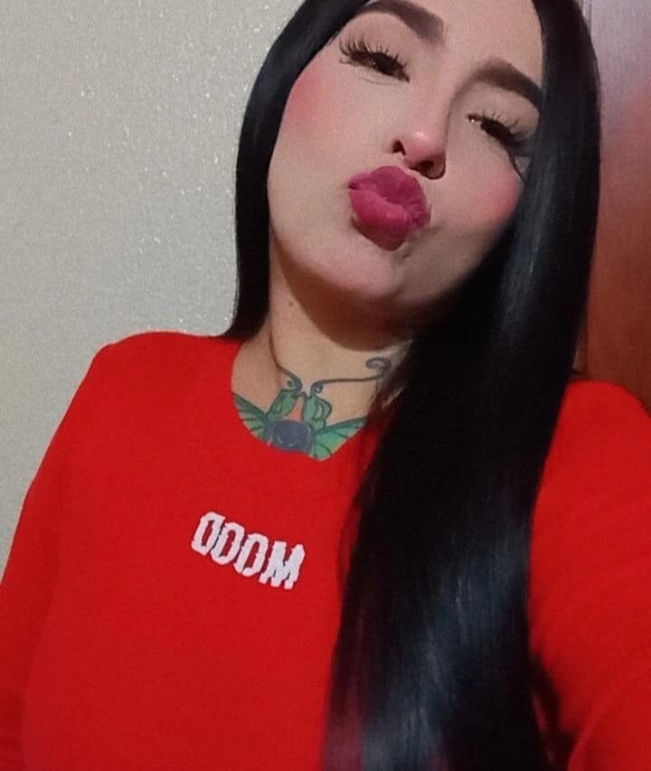 sexcams-joy.com dashamiller_ livesex profile in spanish cams