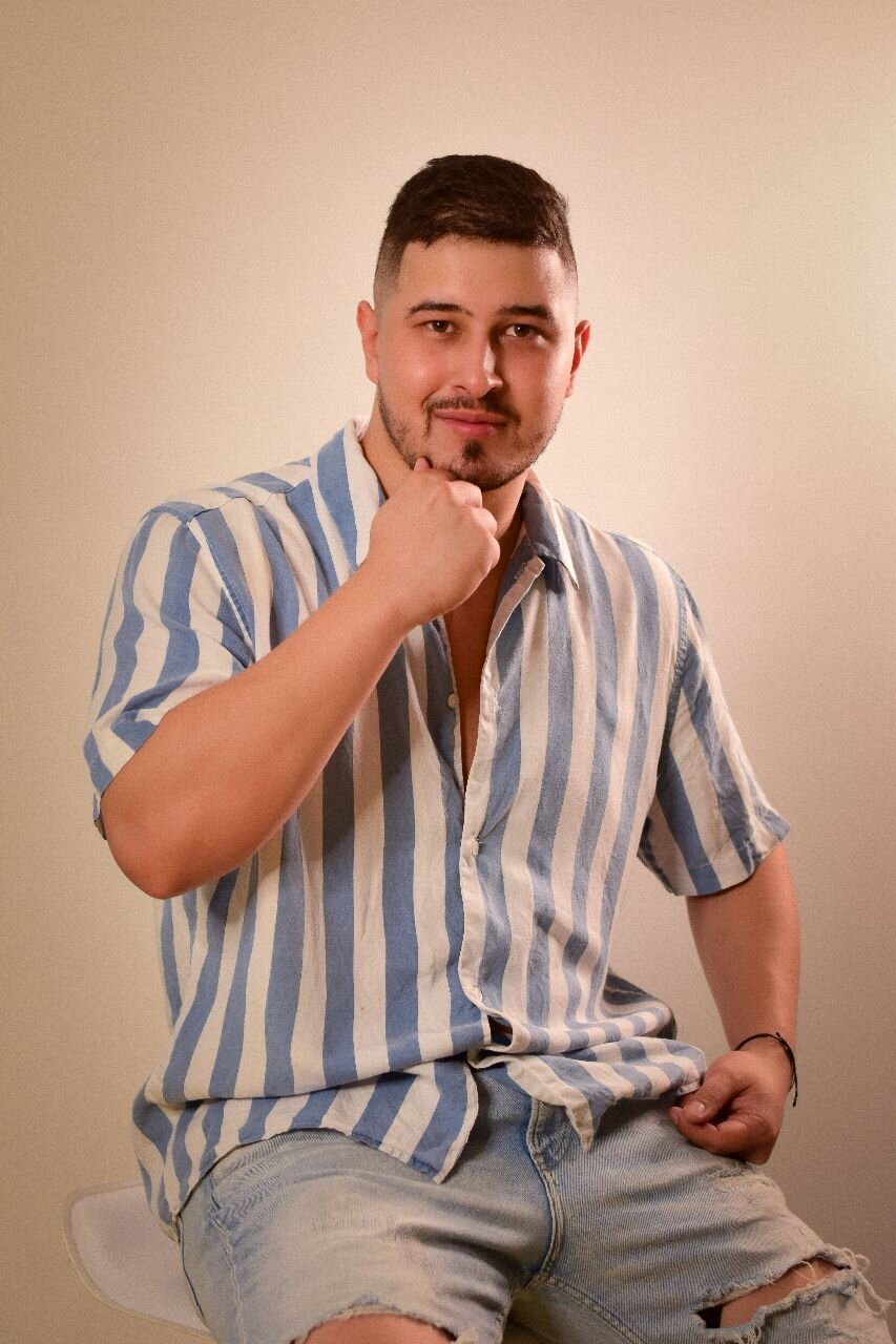 Alex_ferrati