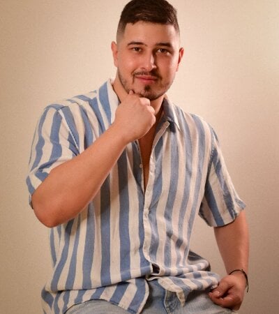 alex_ferrati from stripchat