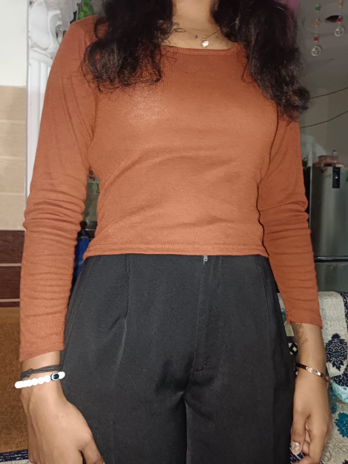 HOT_AARVI11