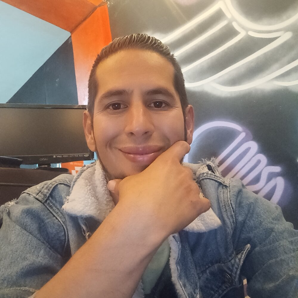 Rastica17's Offline XXX Chat