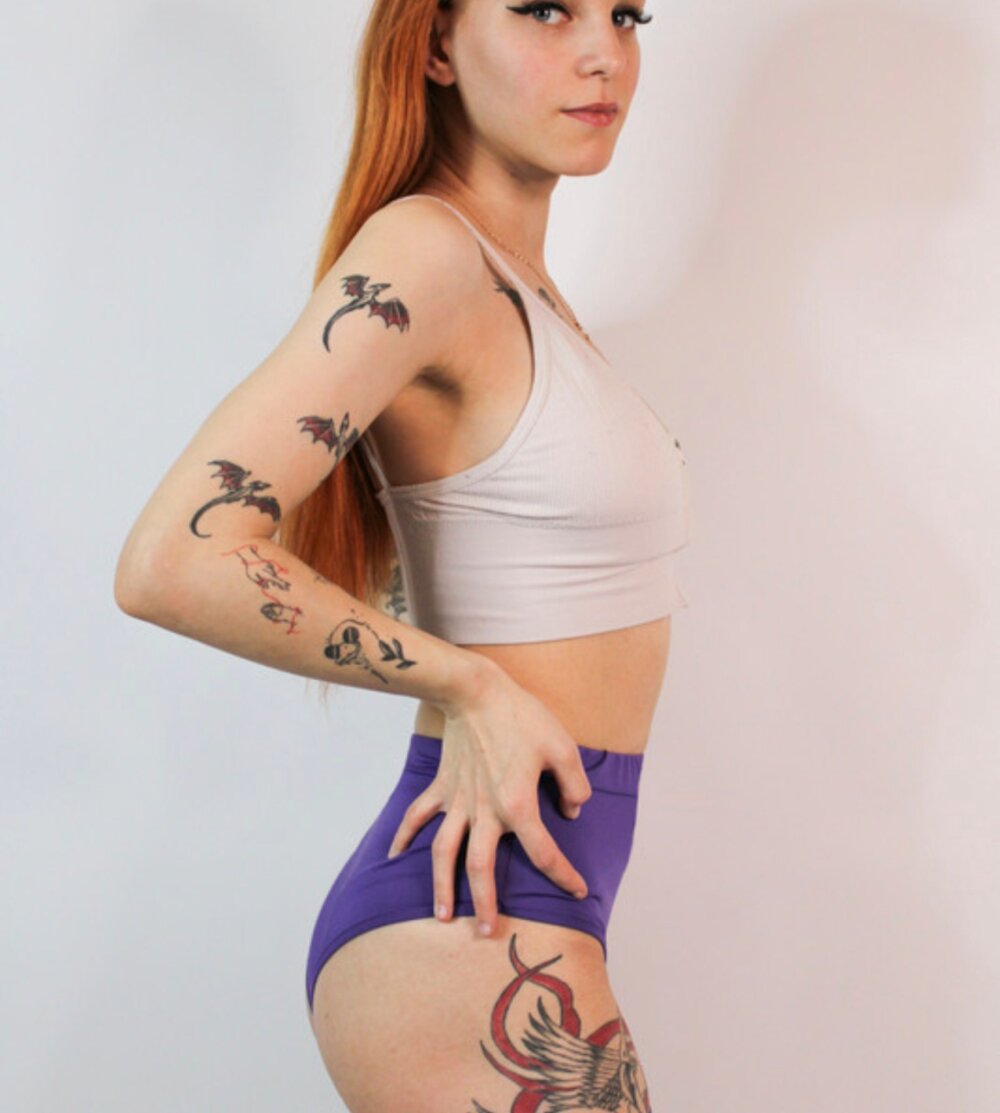 pornos.live _alice_meyss_ livesex profile in athletic cams