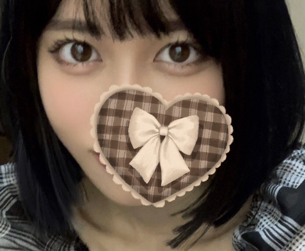 0121_maika profile