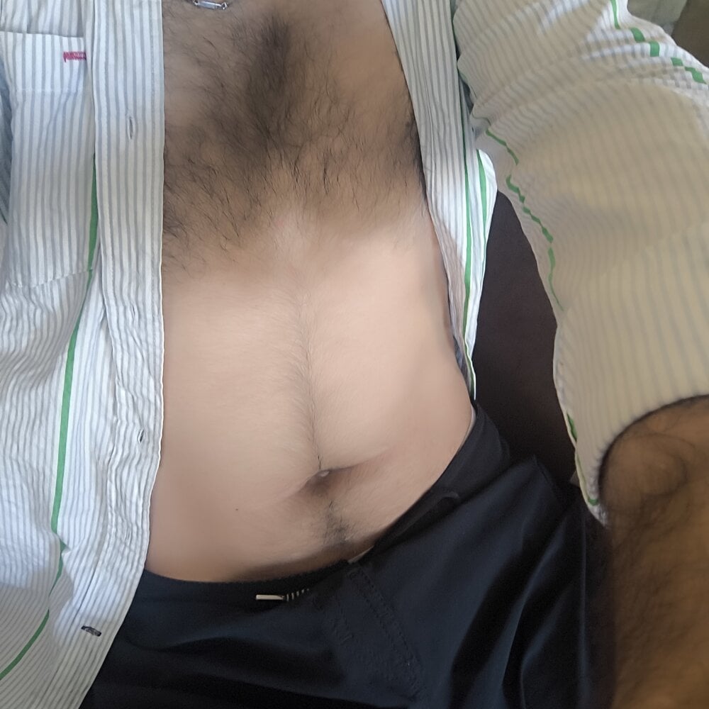 yazin199 from stripchat