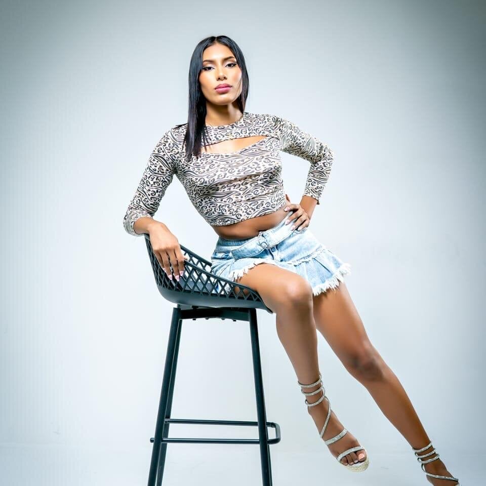 sasha_smith18's Offline XXX Chat