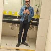 tony3202's webcam live show