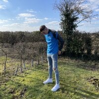 essexboy_2002's webcam live show