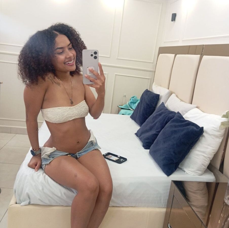ashly_sins profile