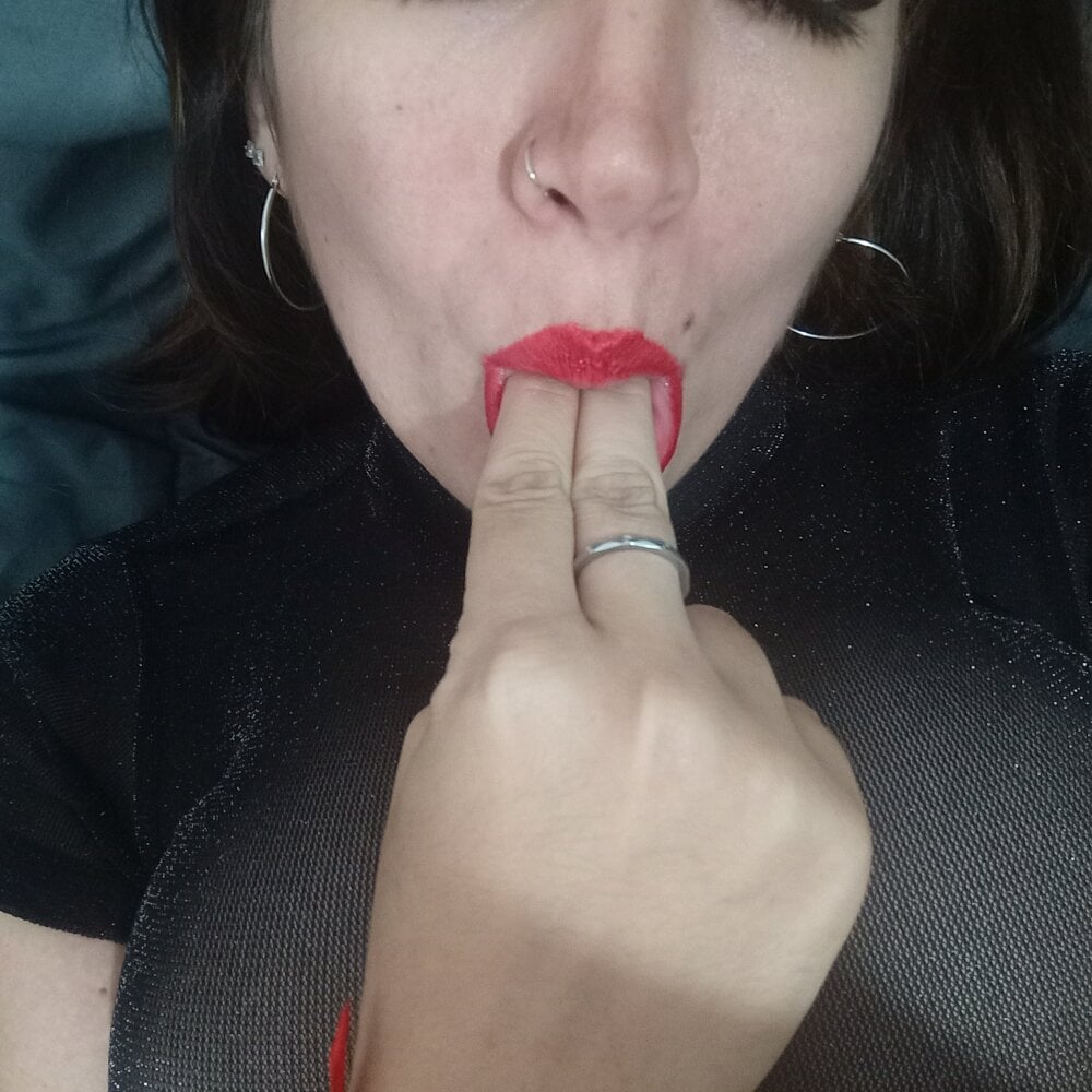 iluvcams.com mer-star1 livesex profile in geolocation-is-turned-off-use-your-imagination cams