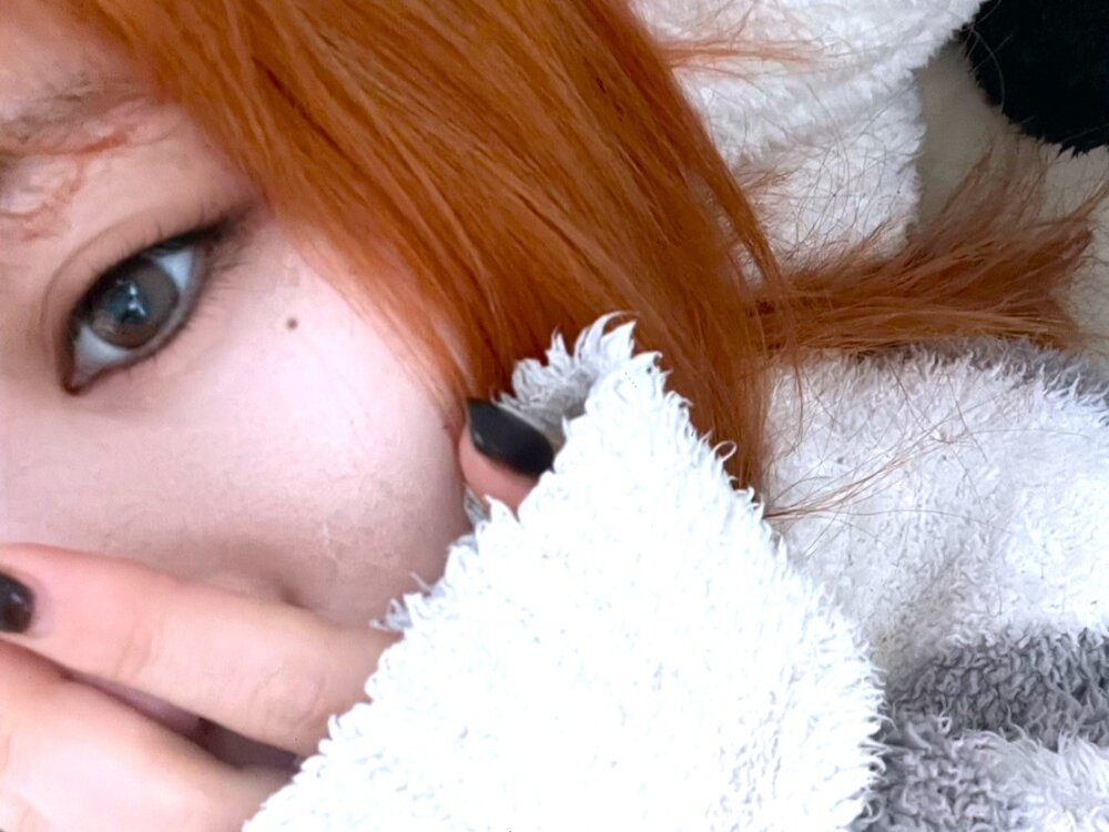 Live sex webcam photo for minamimiXD #289638668