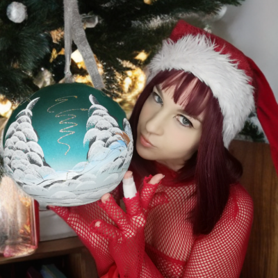 CrimsonDoll_xoxo on StripChat