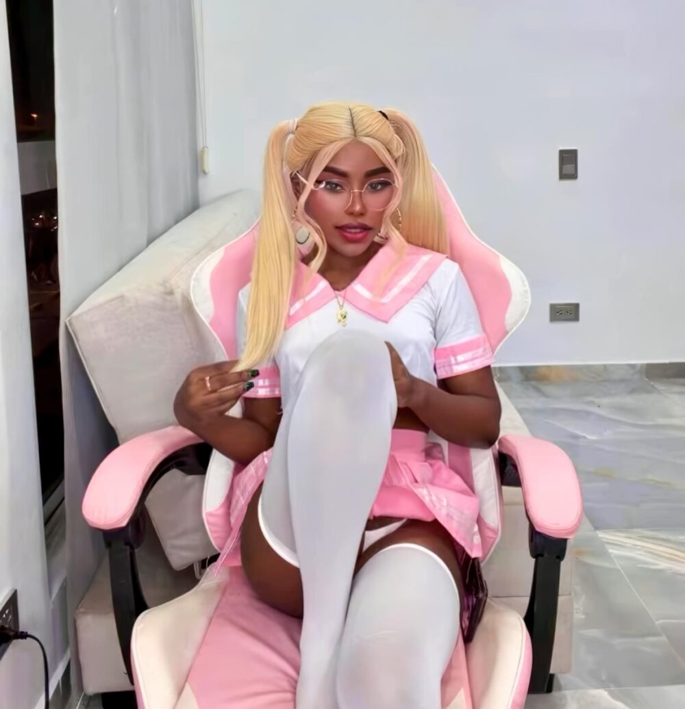 onaircams.com yourangel4 livesex profile in from-the-fairy-tail-3 cams