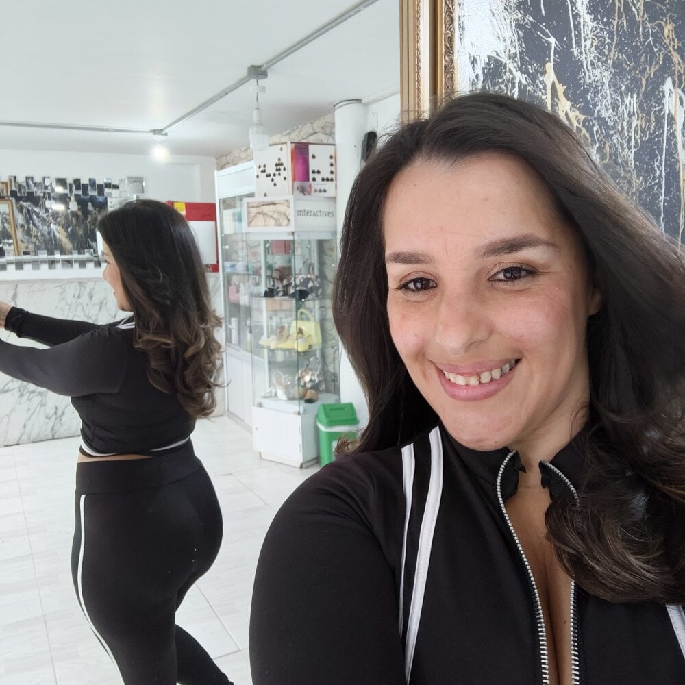 Offline XXX chat _Julieth_Sexy