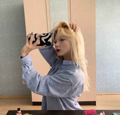 Thru_Violetta_Doll Gallery Image 1