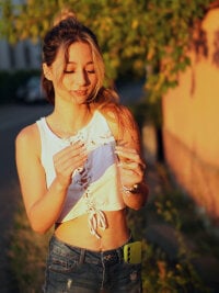 Alieness's webcam live show