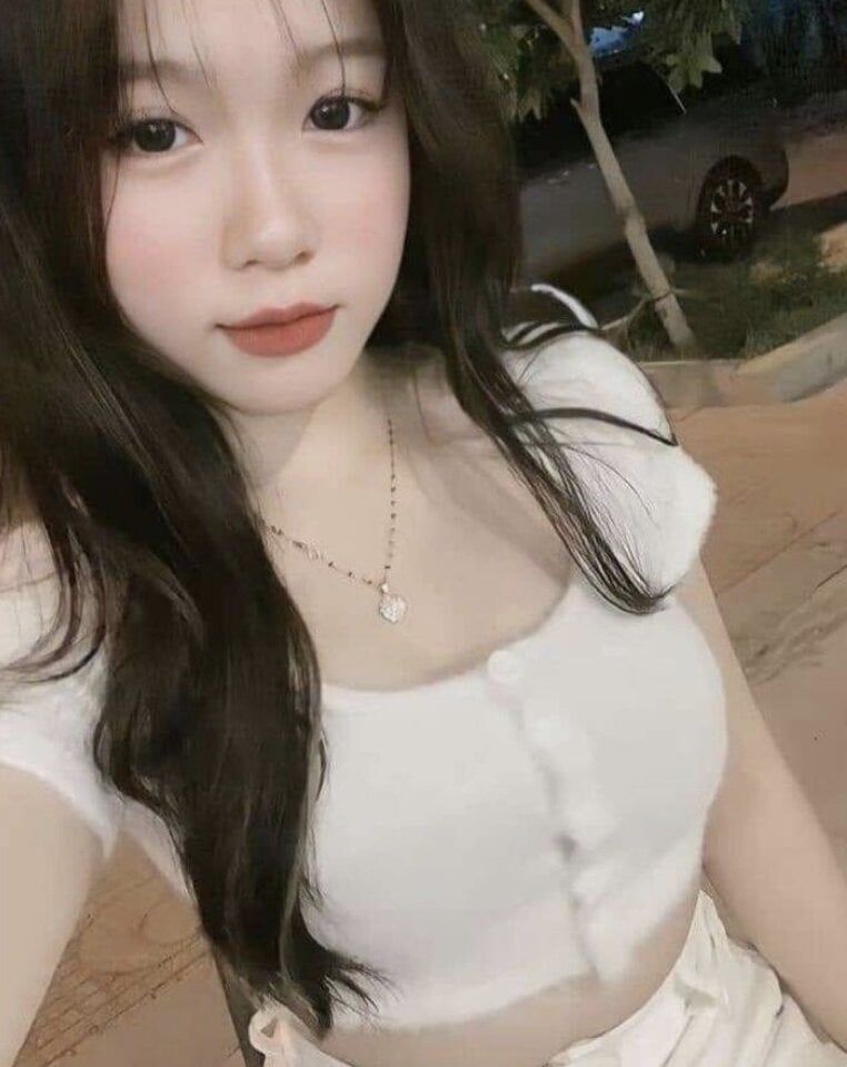 stripchat xuxuxx webcam profile pic via sexcityguide.com