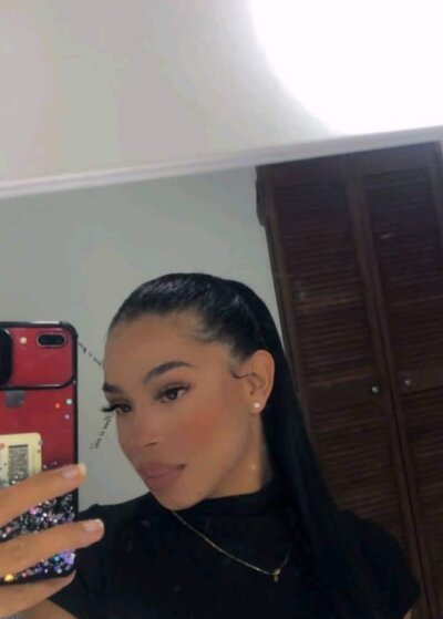 chiara_parker_ from stripchat