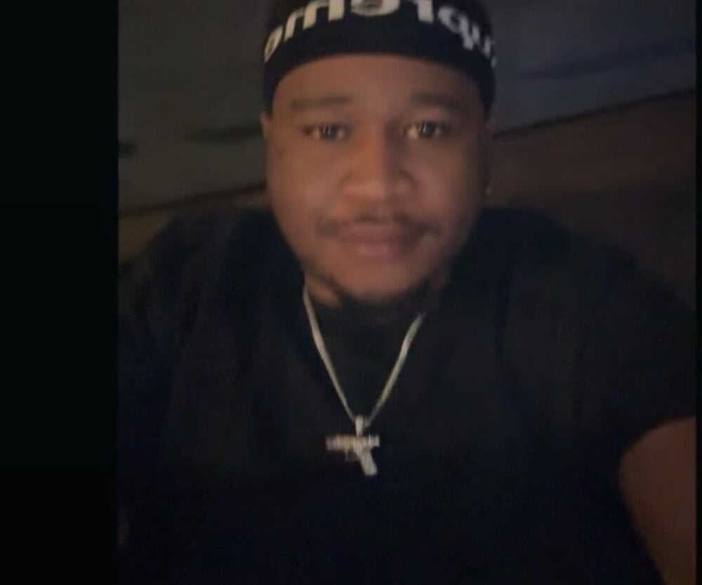 bigdickkeyyy23 Chat XXX offline