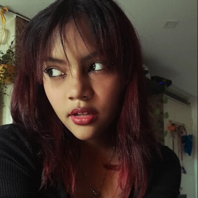 blosson_red from stripchat