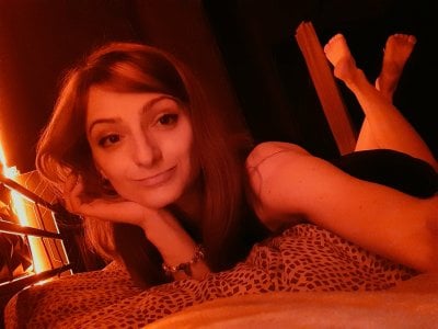 Arielsssplash - Stripchat Cam2cam Spanking Young Girl 