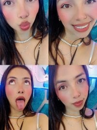 Roxan-Fox-'s webcam live show