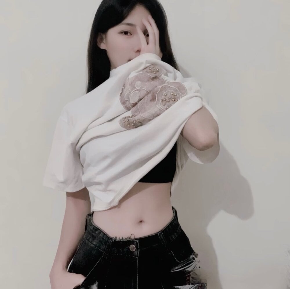 stripchat lin_sexy98 webcam profile pic via pornsexycams.com