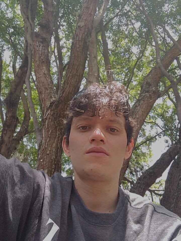 santihot089 profile