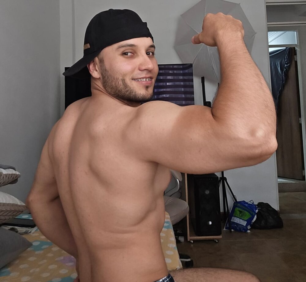 steve_chris from stripchat