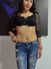 Cala_Bittar's webcam live show