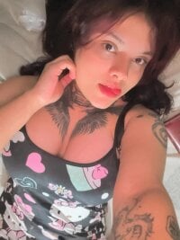Katyrousee's webcam live show