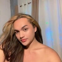 steelOLIVIA25's webcam live show