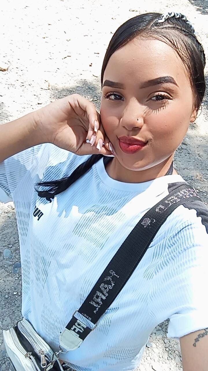 natthy_white