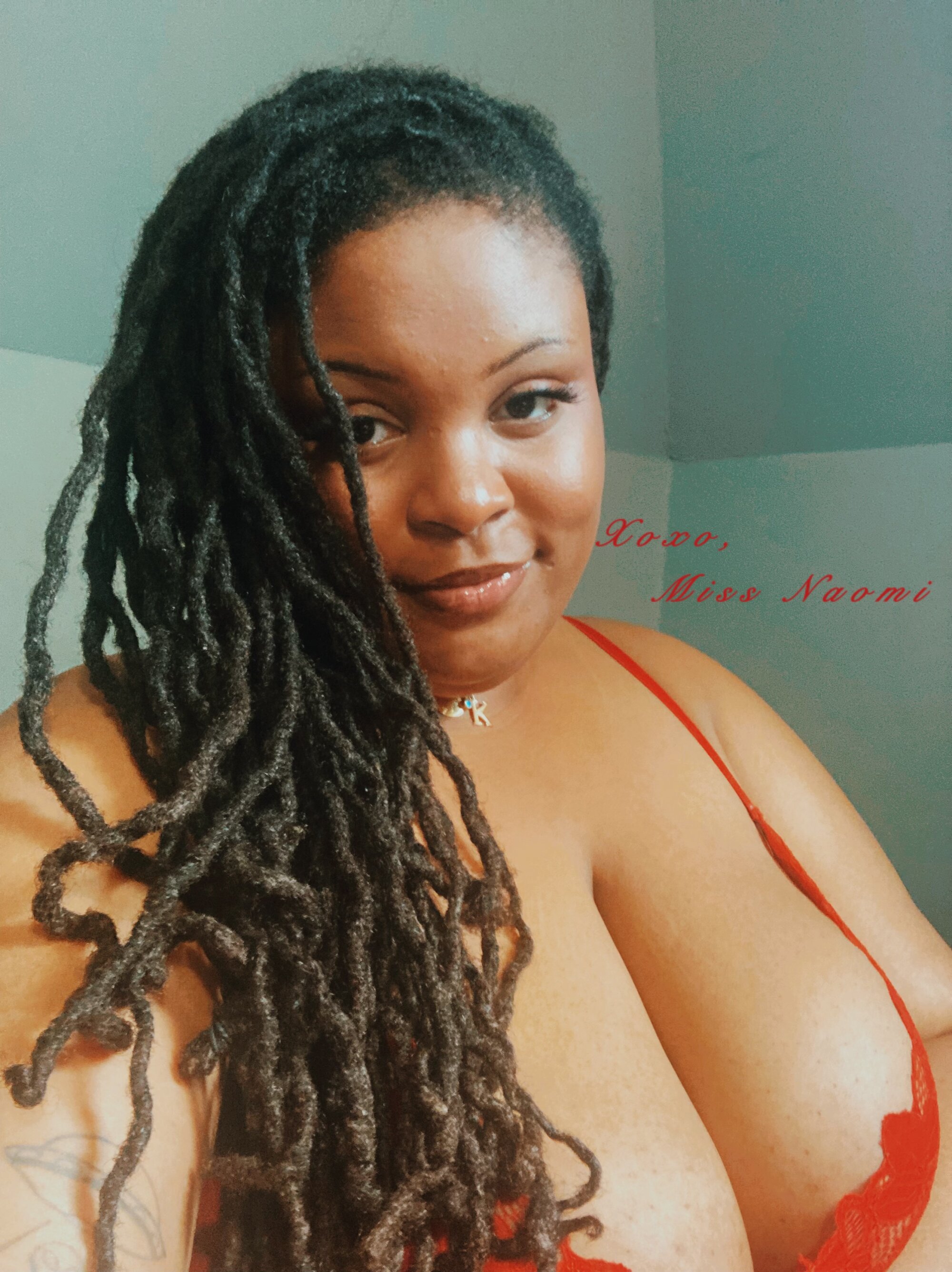 xoxomissnaomi