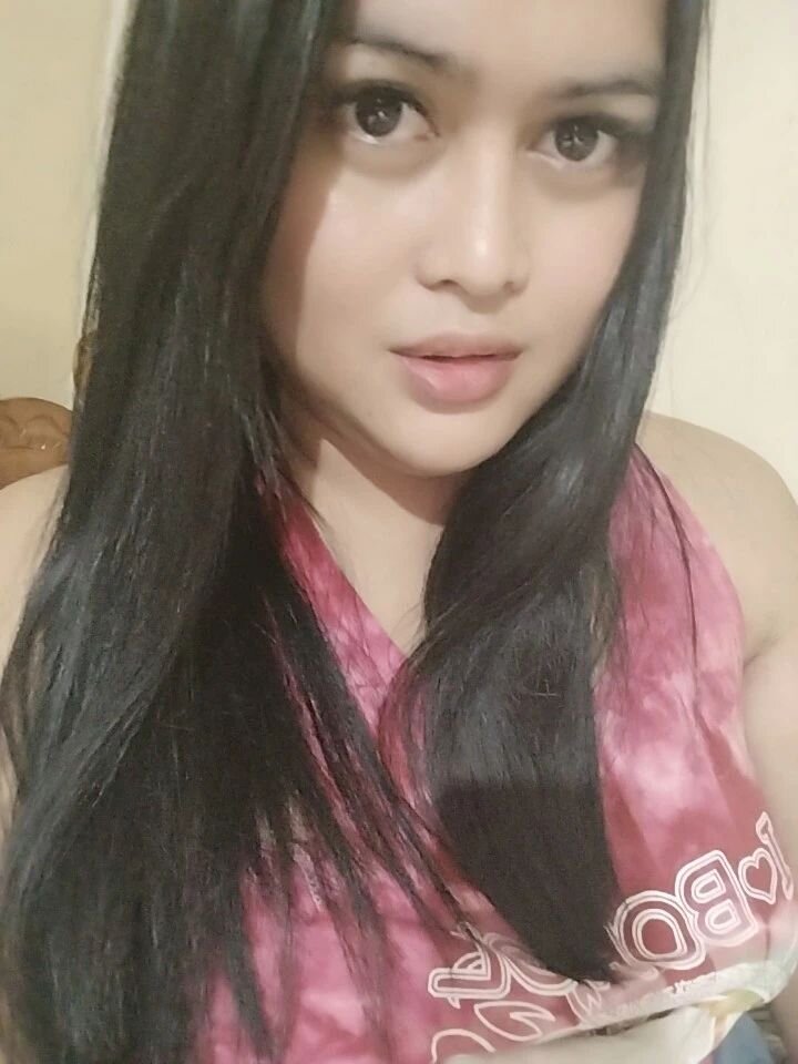 janine03